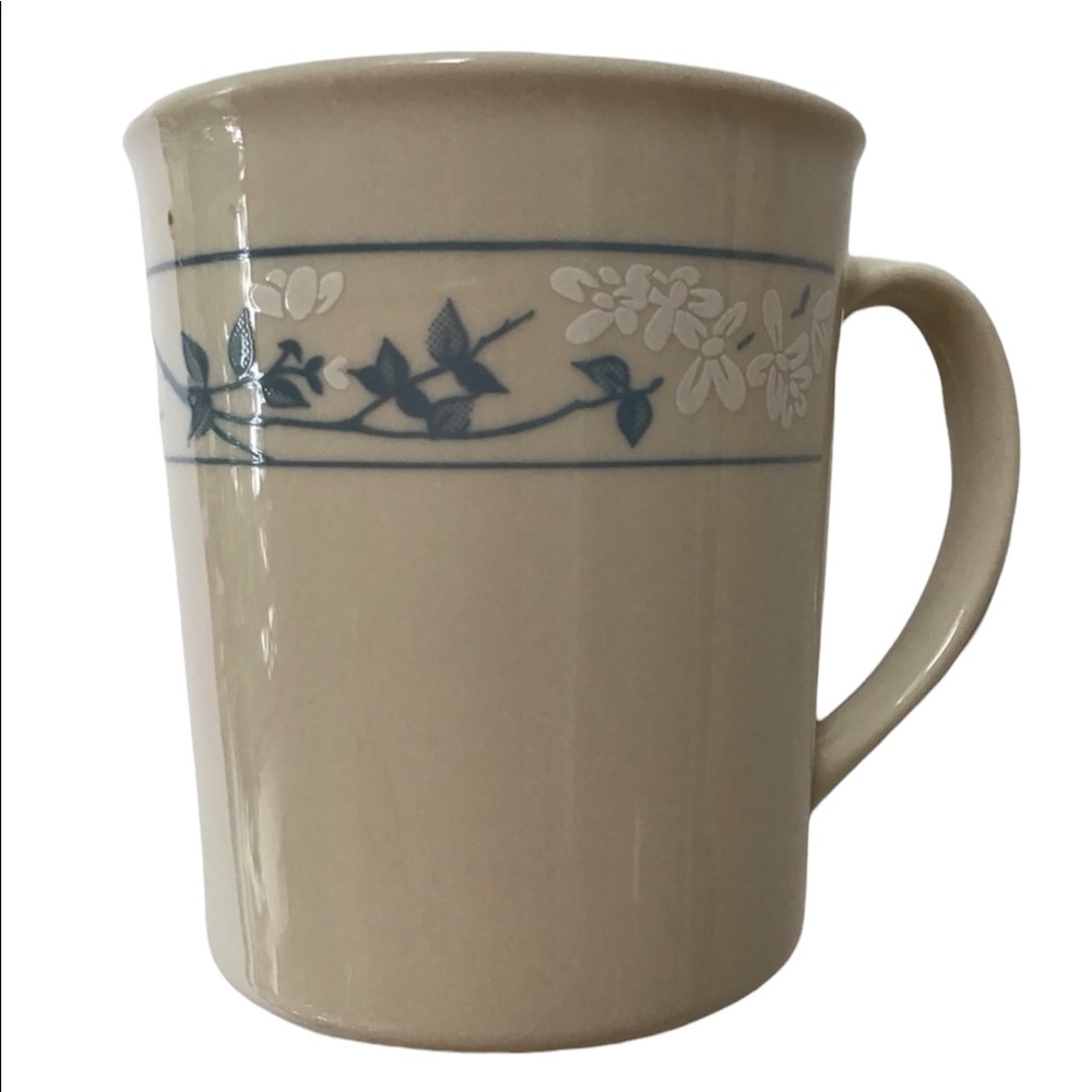 Corelle First Of Spring Cream‎ Flower Mug